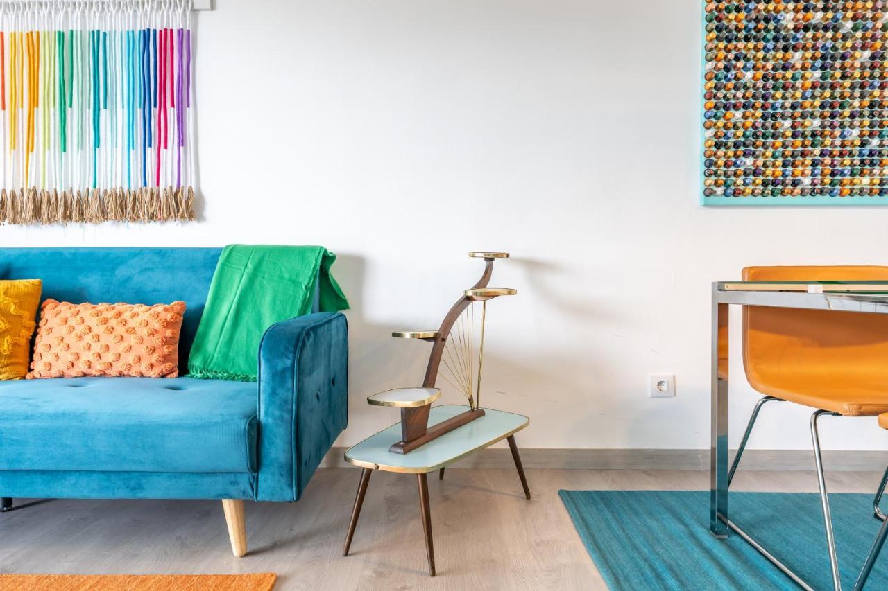 Beach Front Retro Hideaway In Salou Exterior photo